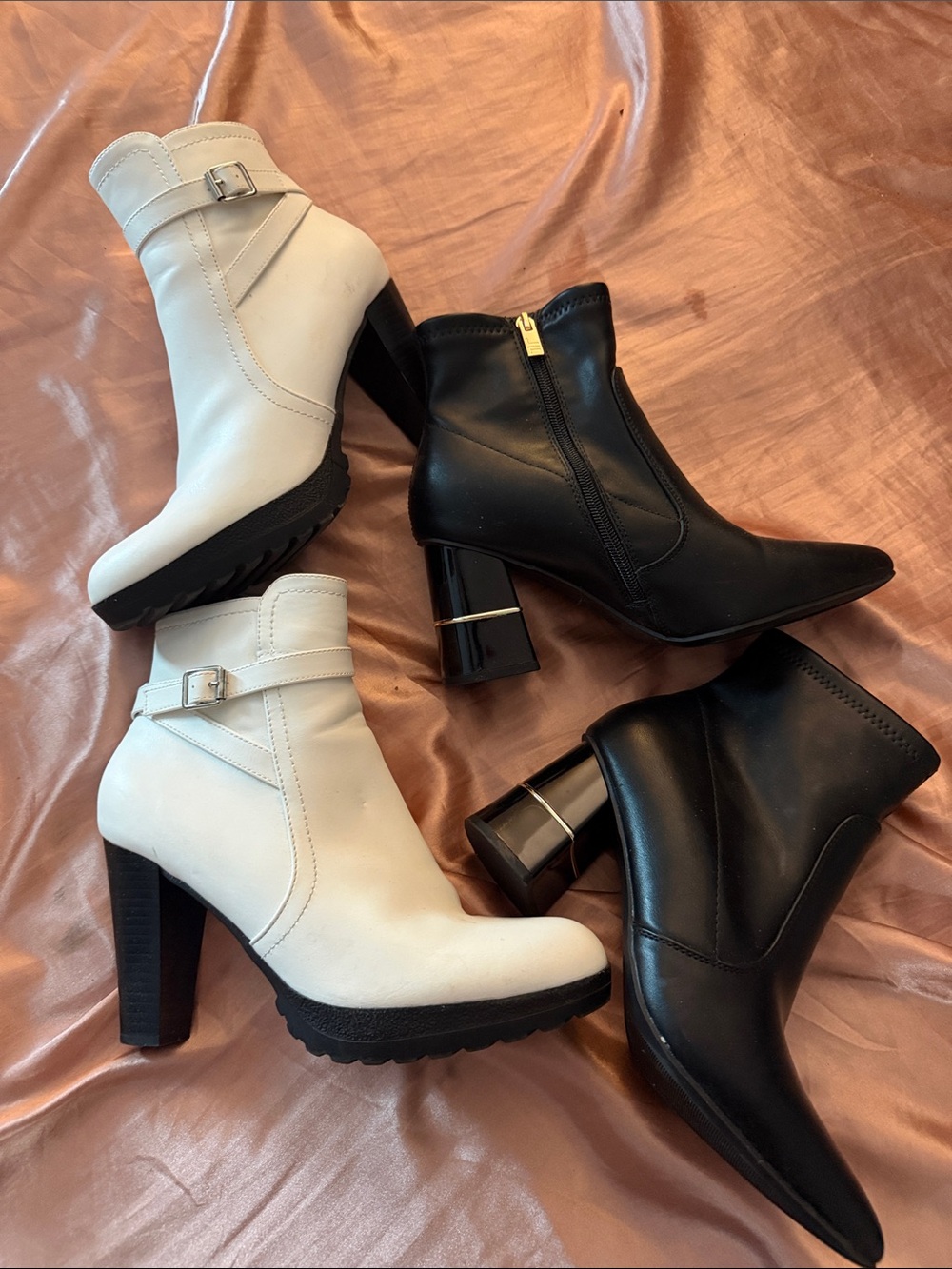 Women’s heel  Boots — Black and White Leather Heeled Boots